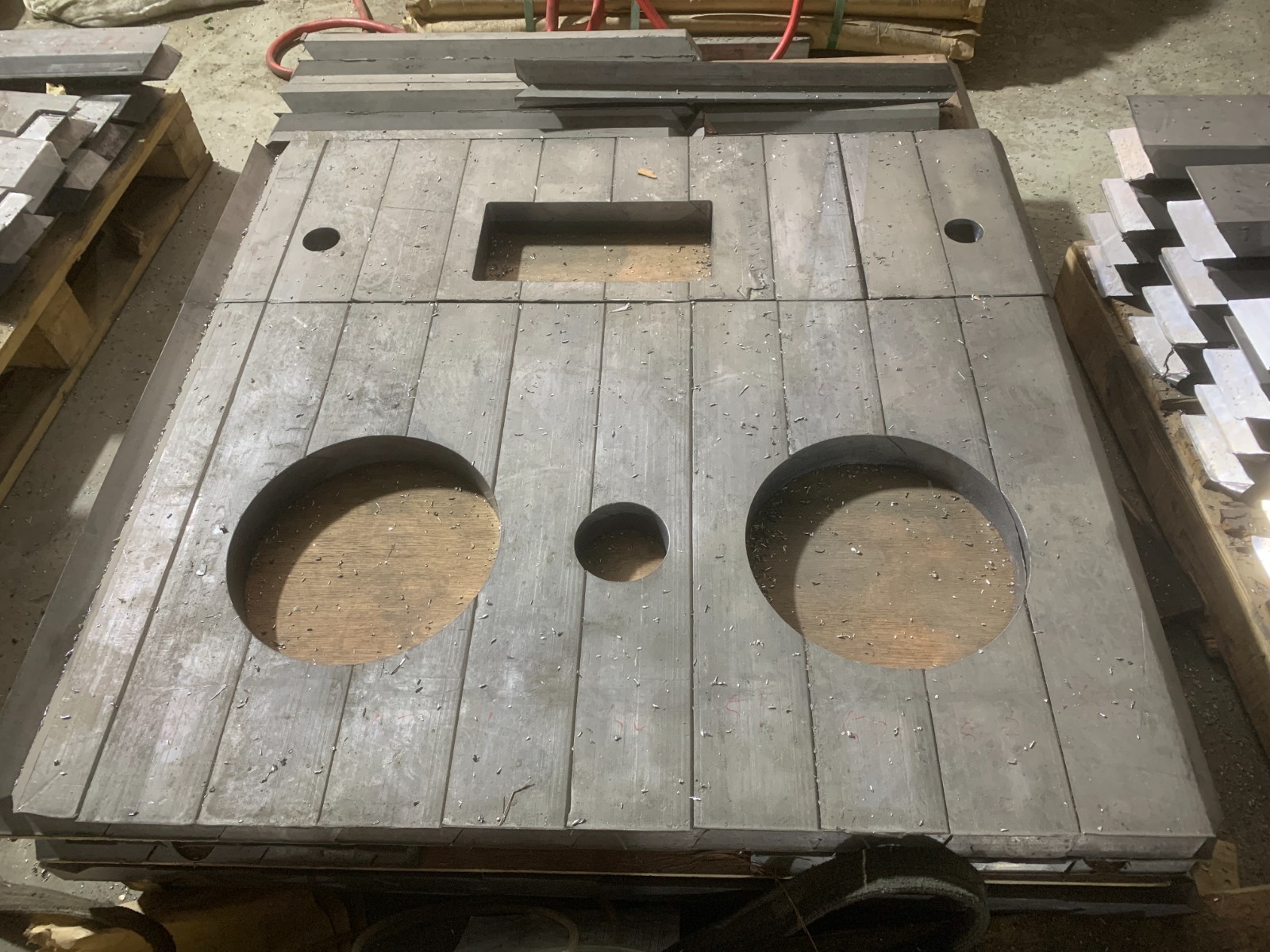 河池铅加工件生产